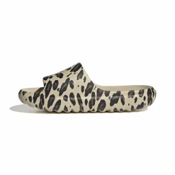 adilette lumia slippers
