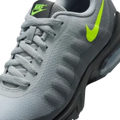 Air Max Invigor Big Kids' schoenen