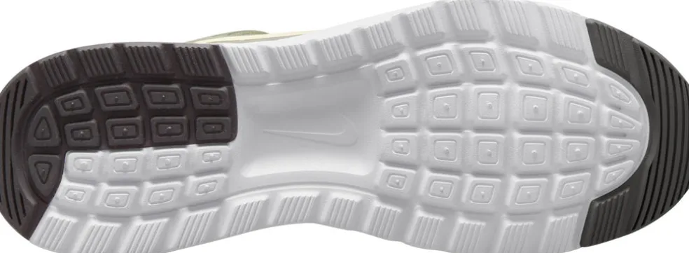 Air Max Nuaxis sneakers