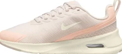 Air Max Nuaxis sneakers