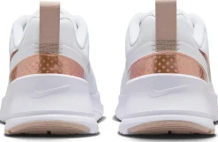 Air Max Nuaxis sneakers