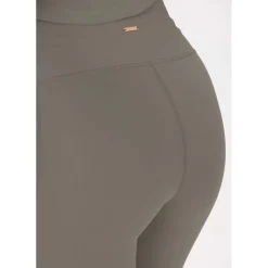 aliya w tights