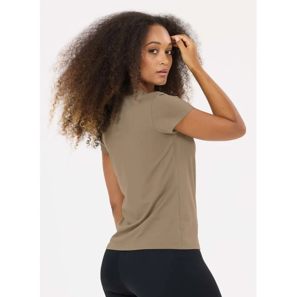 almi v2 T-shirt