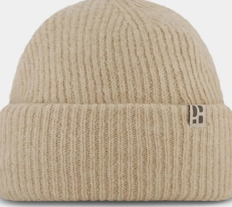 Arctic muts
