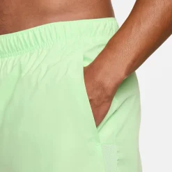 Challenger Dri-FIT 2-in-1 short