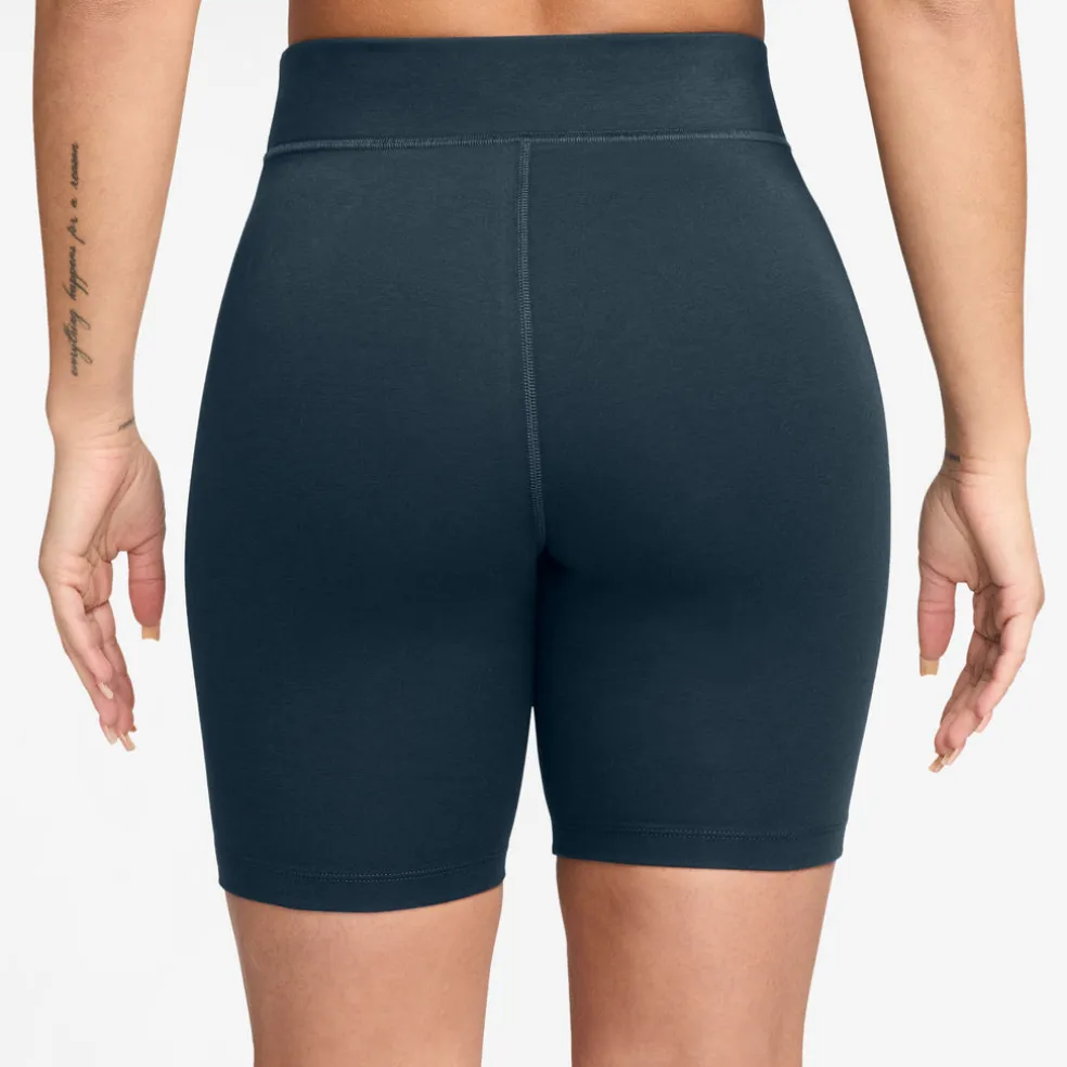 Classic High-Waisted 8" bikershort