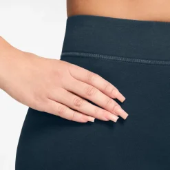 Classic High-Waisted 8