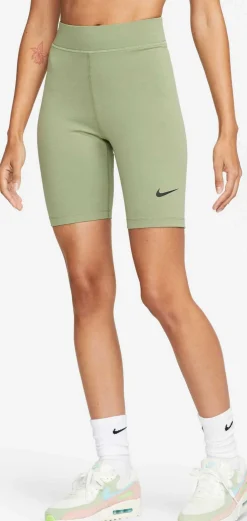 Classic High-Waisted 8