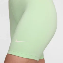 Classic High-Waisted 8