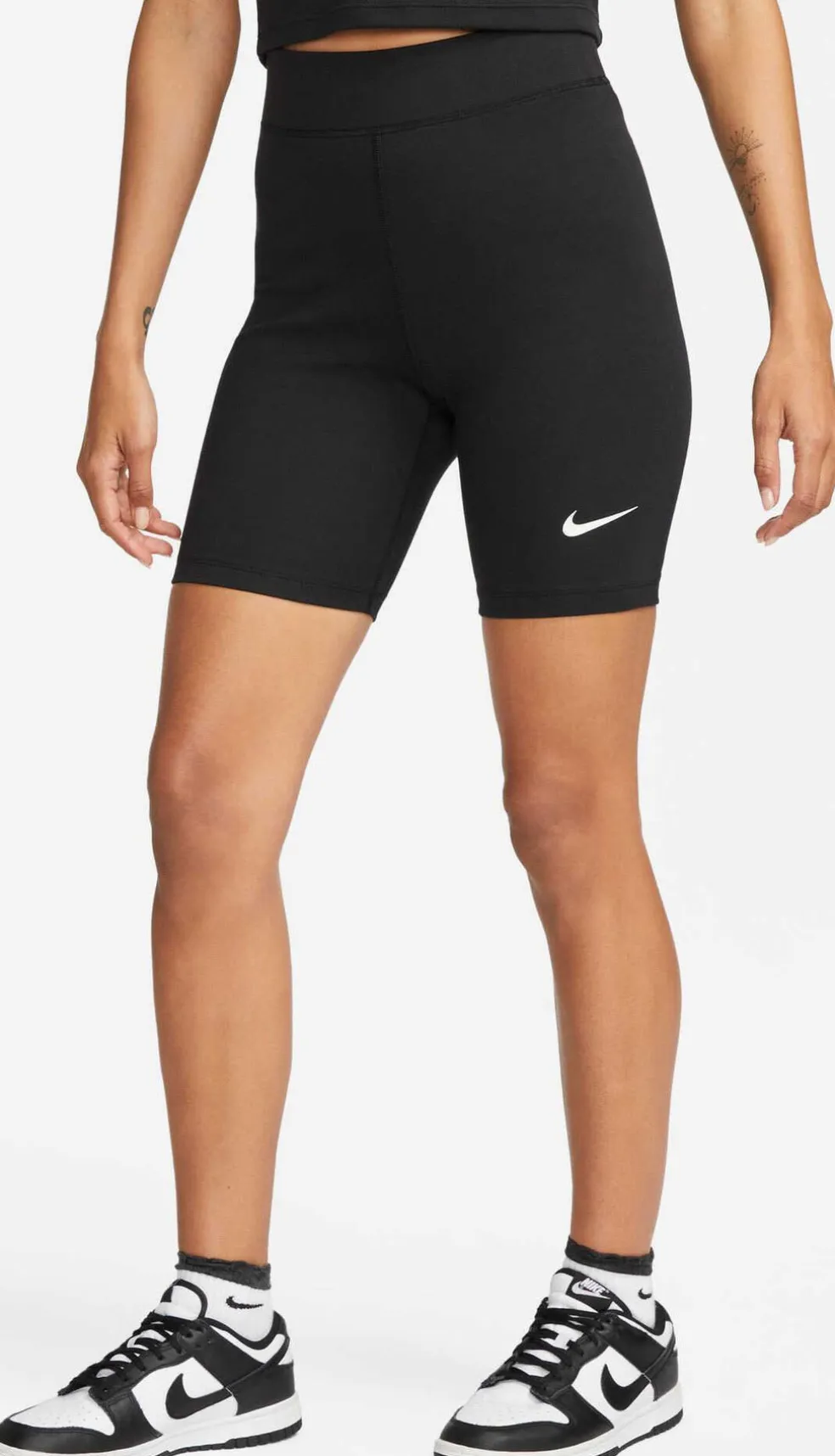 Classic High-Waisted 8" bikershort