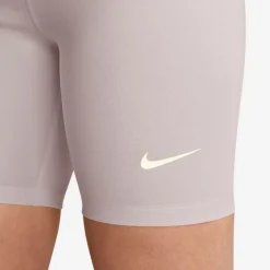 Classic High-Waisted 8