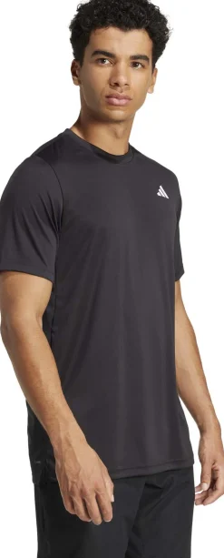 Club Tee