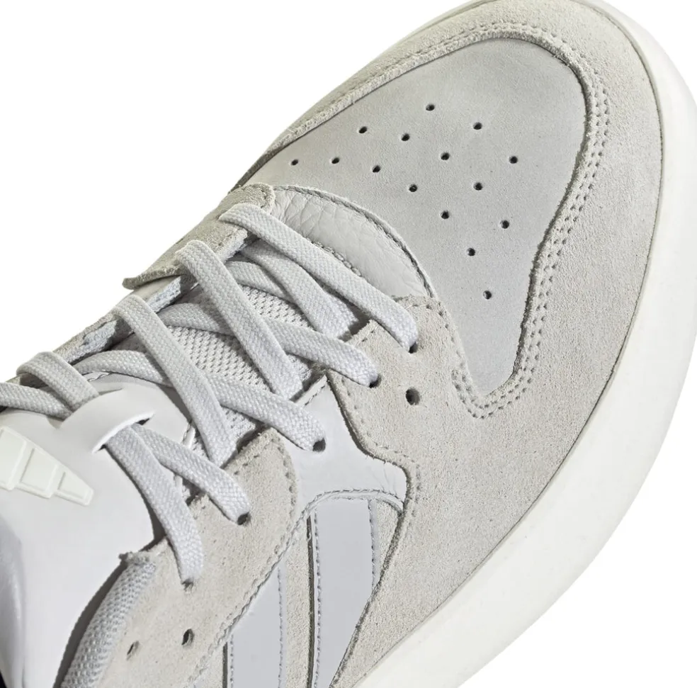 Court 24 sneakers