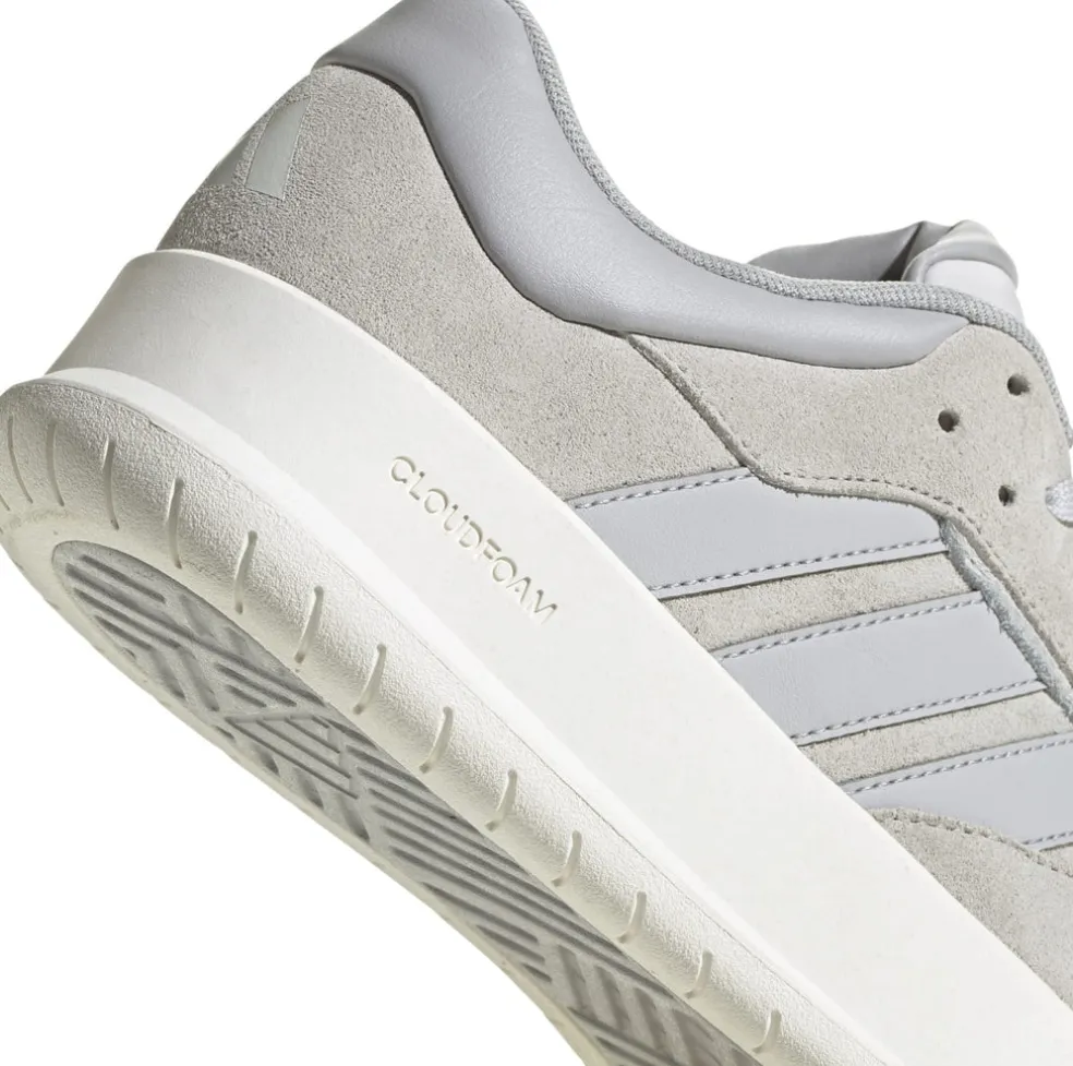 Court 24 sneakers