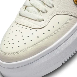 Court Vision Alta sneakers