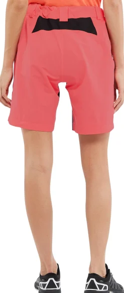 Delia III short