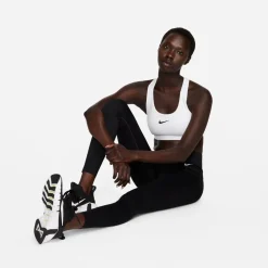 Dám.fitness top W Nk Swsh Med Spt Bra