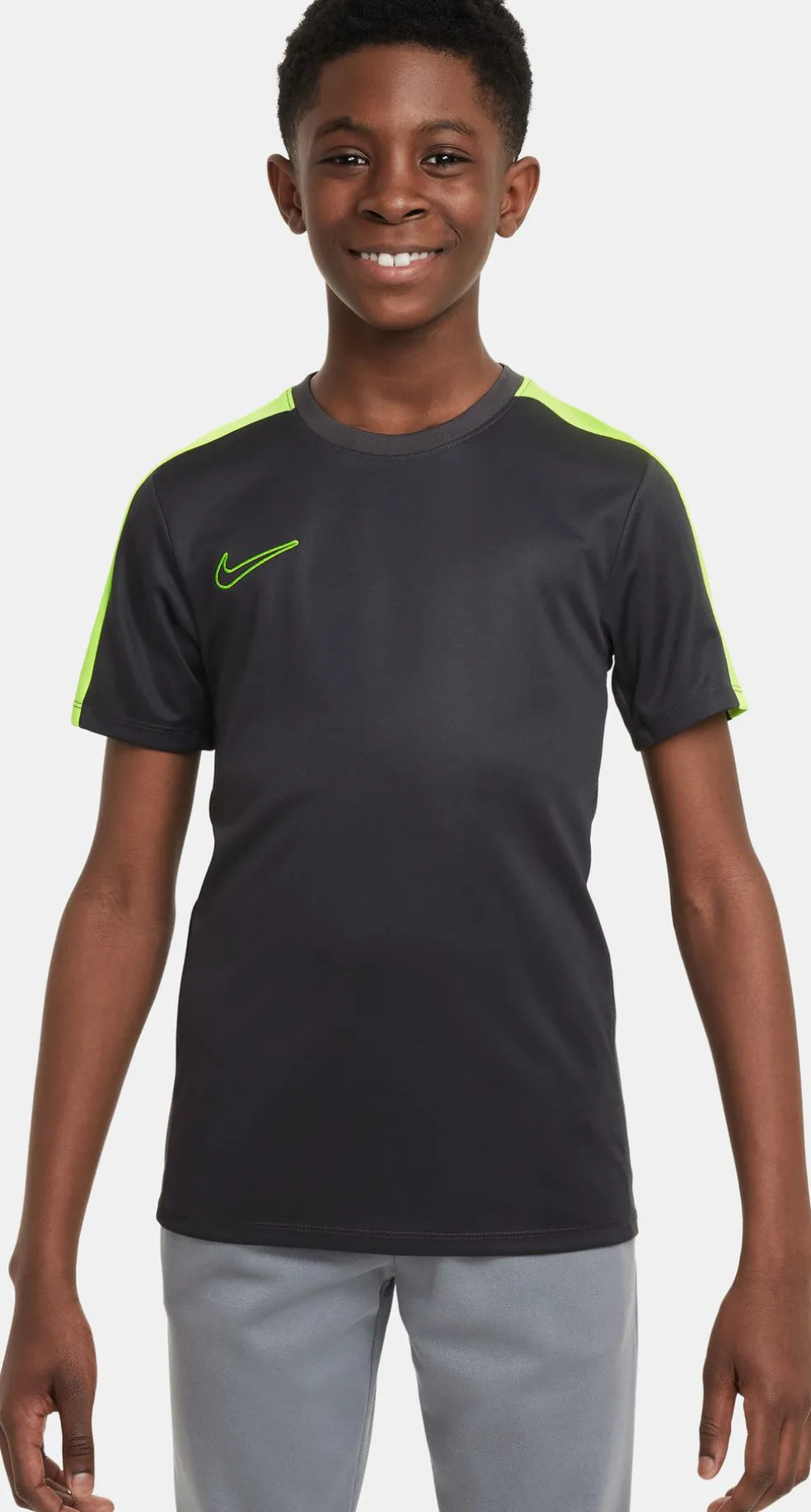 Dri-FIT Academy shirt
