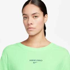 Dri-FIT Pro Crop shirt