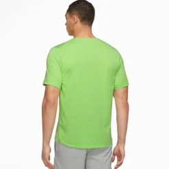 Dri-FIT Run Division shirt
