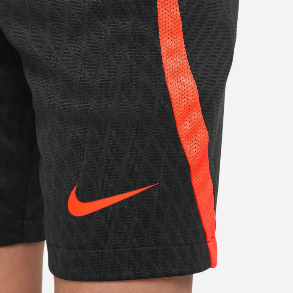 Dri-FIT Strike kids short