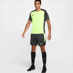 Dri-FIT Strike shirt