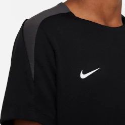 Dri-FIT Strike shirt