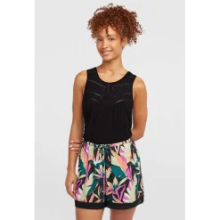 Essentials Tokeena Shorts