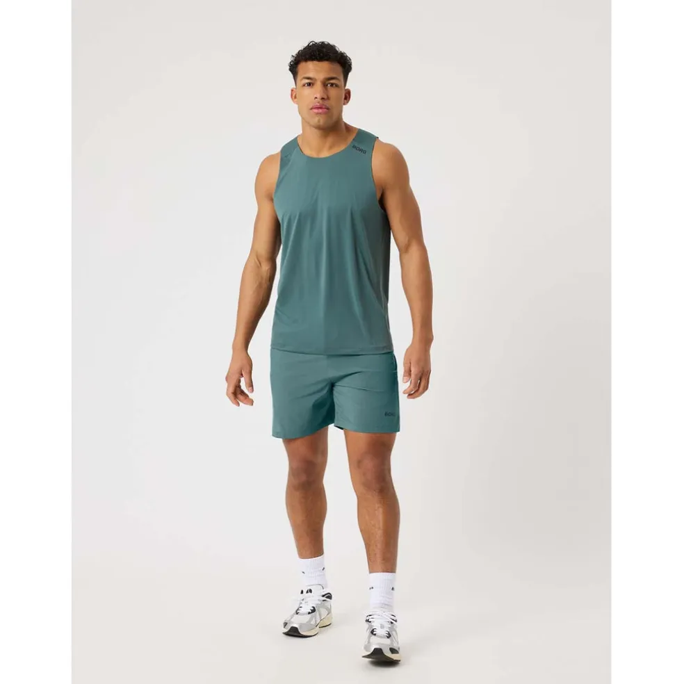 feather tank