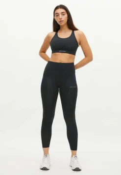 Flattering Curved High Waist Legging