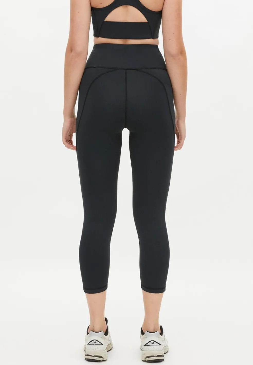 Flattering High Waist 7/8 Tights