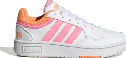 Hoops sneakers