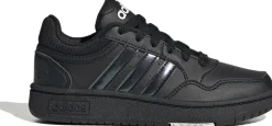 Hoops sneakers