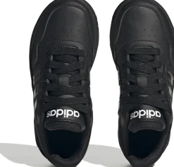 Hoops sneakers