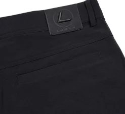 Huuhti short