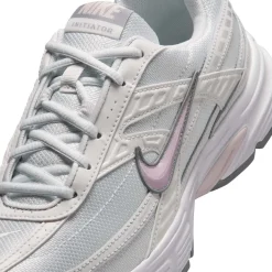 initiator schoenen