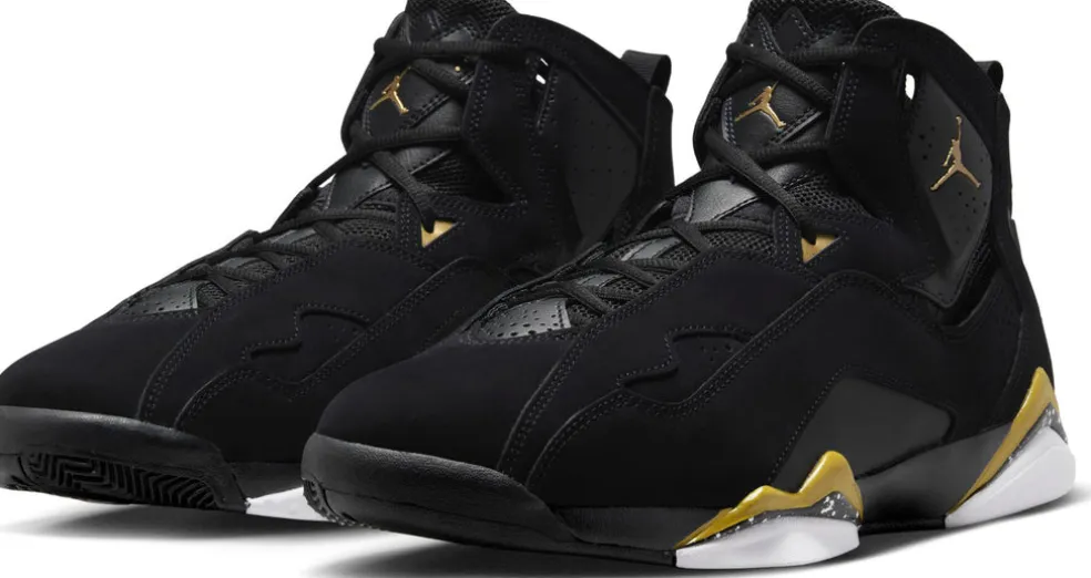 Jordan True Flight sneakers