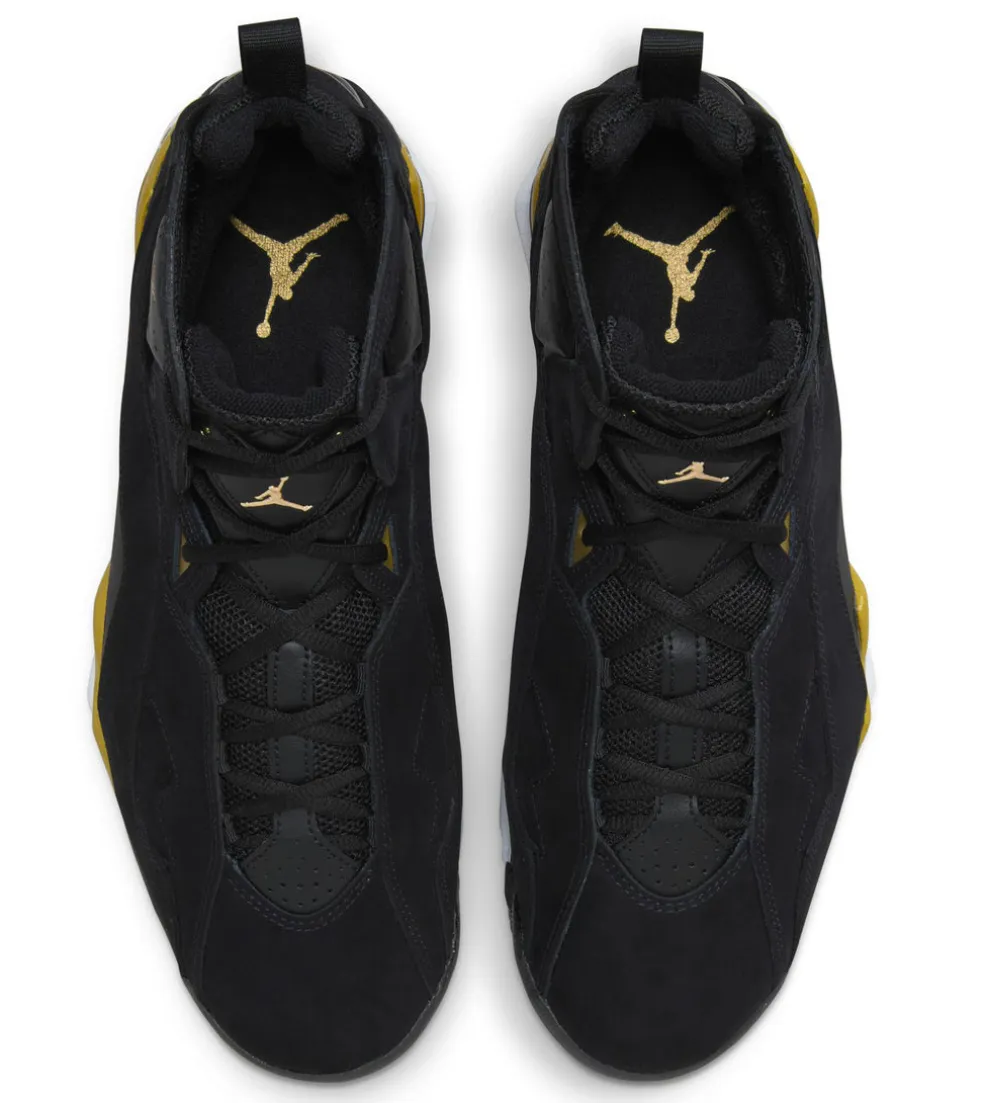 Jordan True Flight sneakers