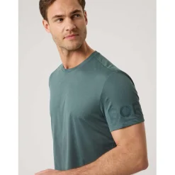 light t-shirt