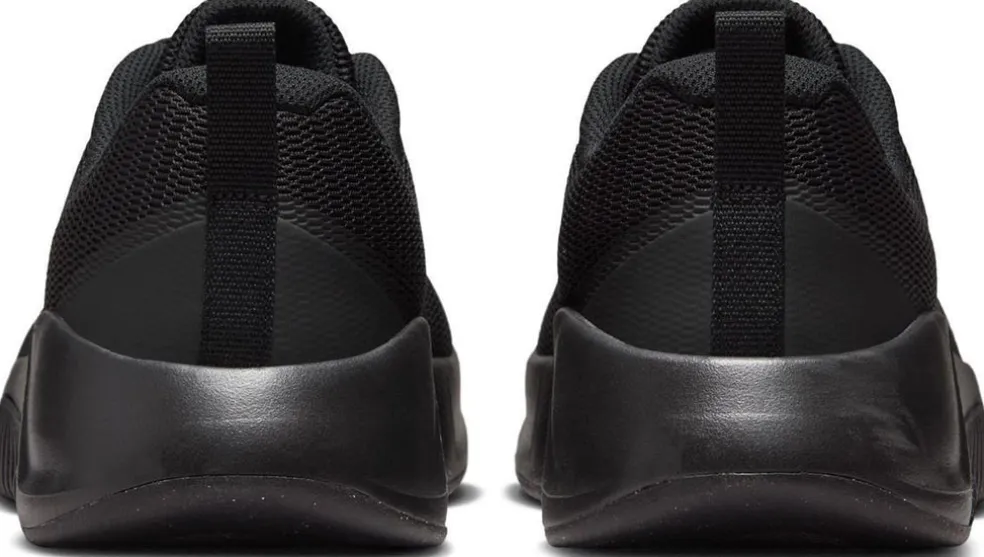 mc trainer 3 men's workout sho