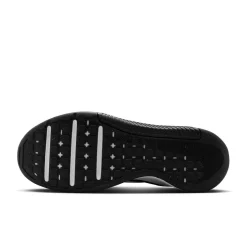 mc trainer 3 men's workout sho