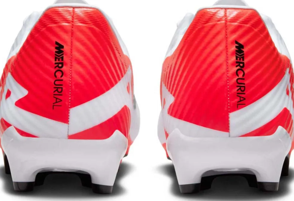 Mercurial Zoom Vapor 15 Academy MG voetbalschoenen