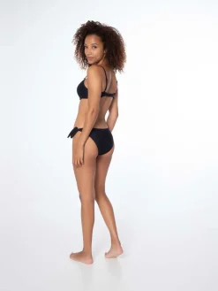 Mm Kiama Bikini Bottom
