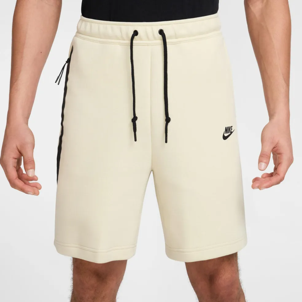 M Nk Tch Flc Short Shorts
