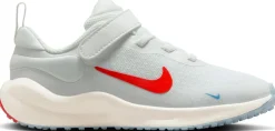 NIKE REVOLUTION 7 (PSV)
