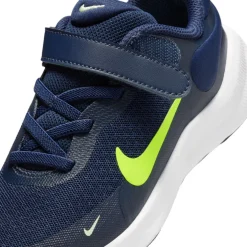 NIKE REVOLUTION 7 (PSV)