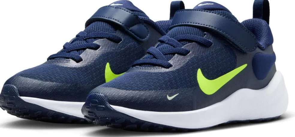NIKE REVOLUTION 7 (PSV)
