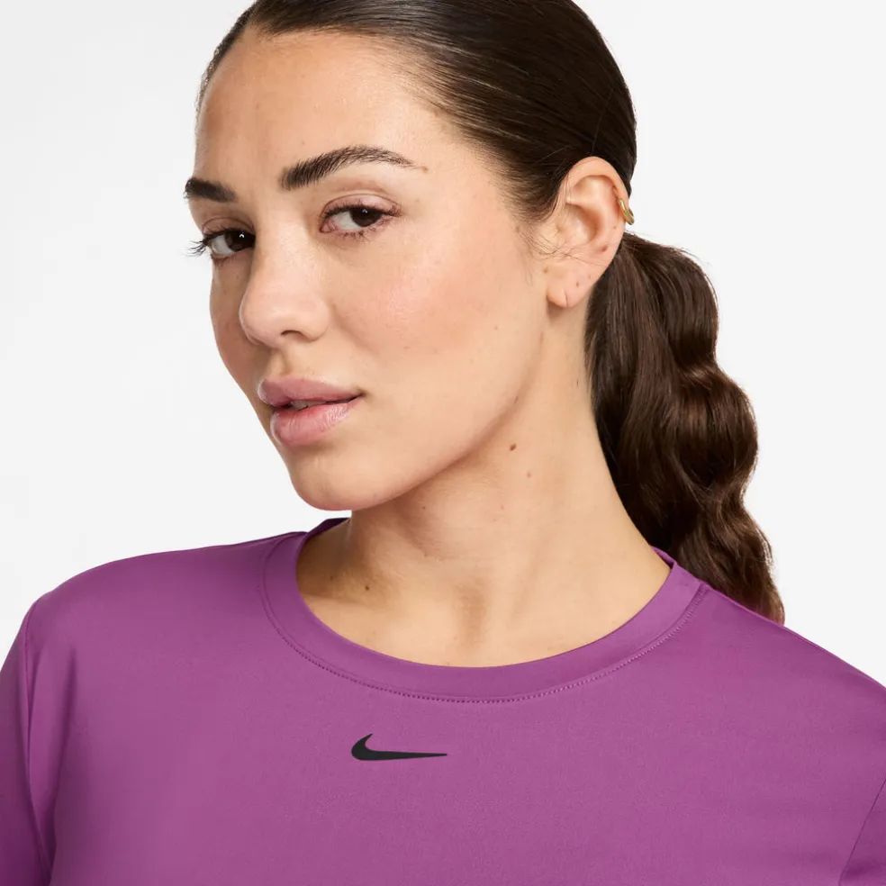One Classic shortsleeve shirt