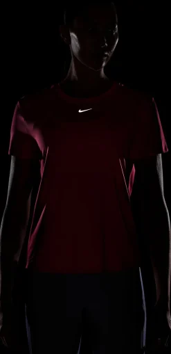 One Classic shortsleeve shirt