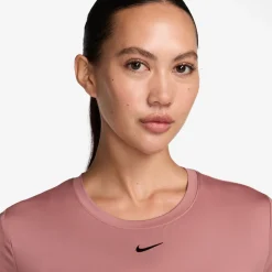One Classic shortsleeve shirt